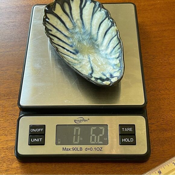 Edgecomb Potters Maine Shell Variegated Dish Blue Cream With Crystalline Glaze - Picture 12 of 12